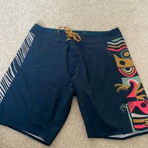 Billabong boardshorts
